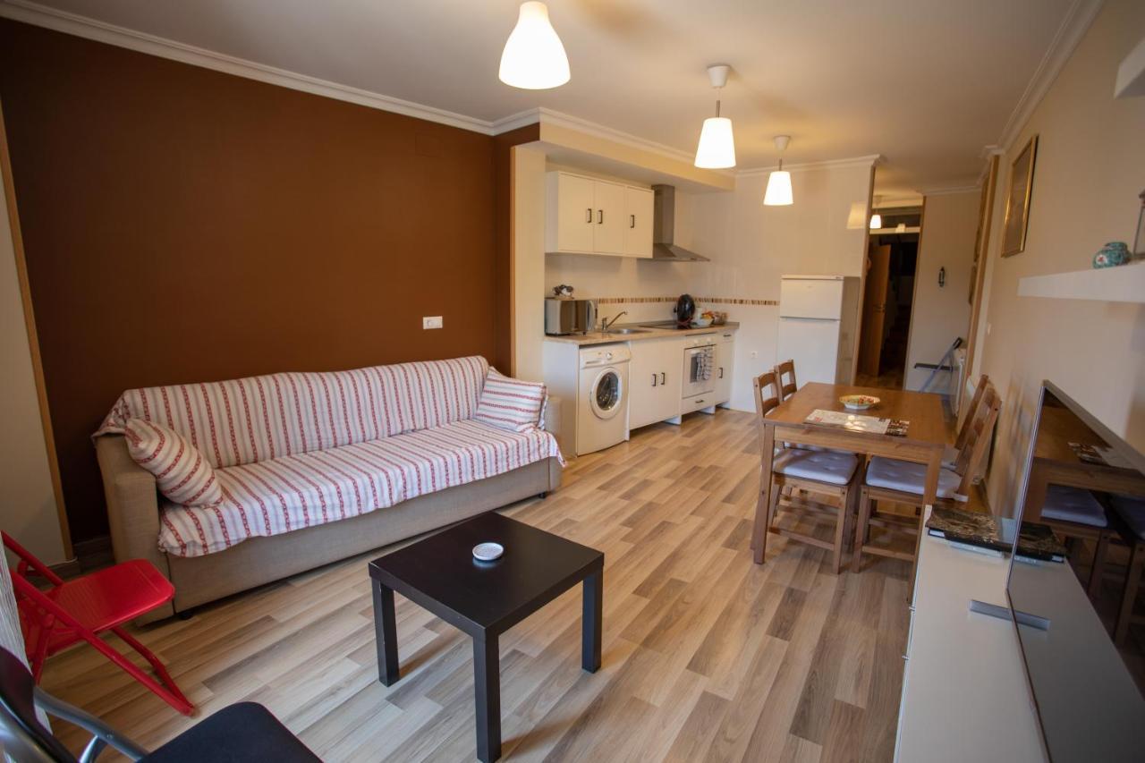 Apartamentos Rurales Romero Nohales المظهر الخارجي الصورة